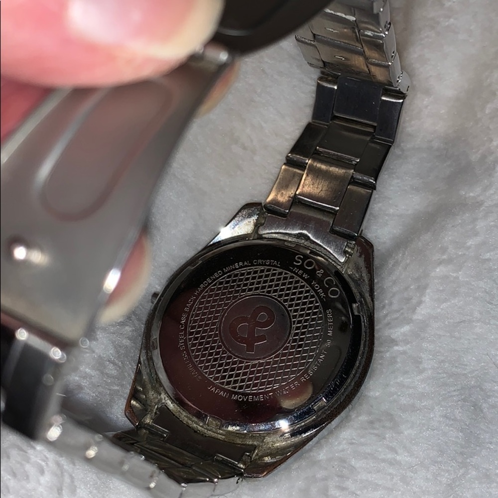 SO & CO New York Water Resistant Men’s Watch - Picture 4 of 9